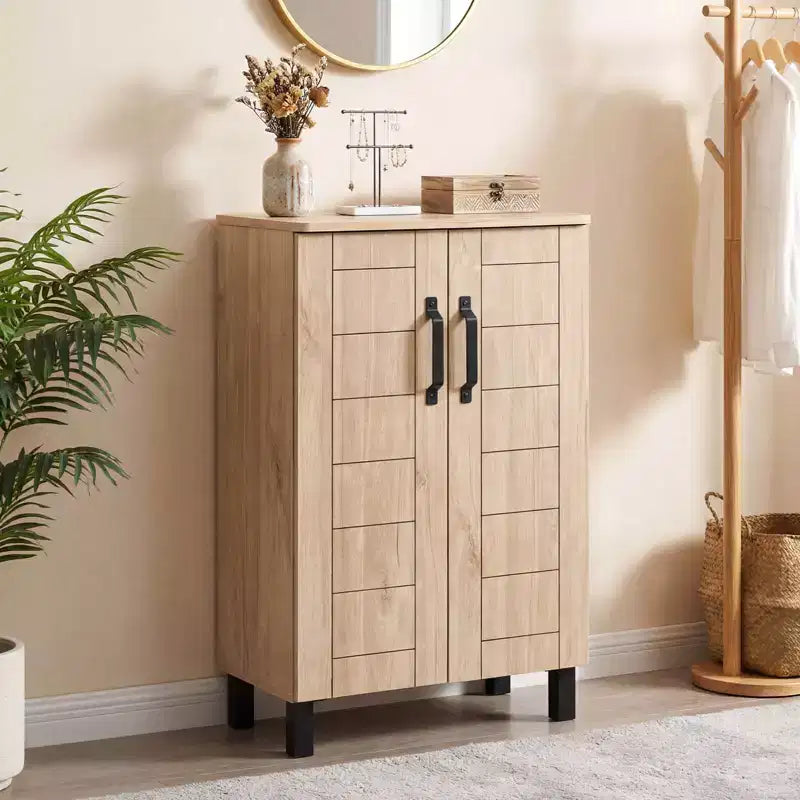 5-Tier Shoe Storage Cabinet with 2 Doors, Removable Shelves & Ventilation, Brown/Natural Oak