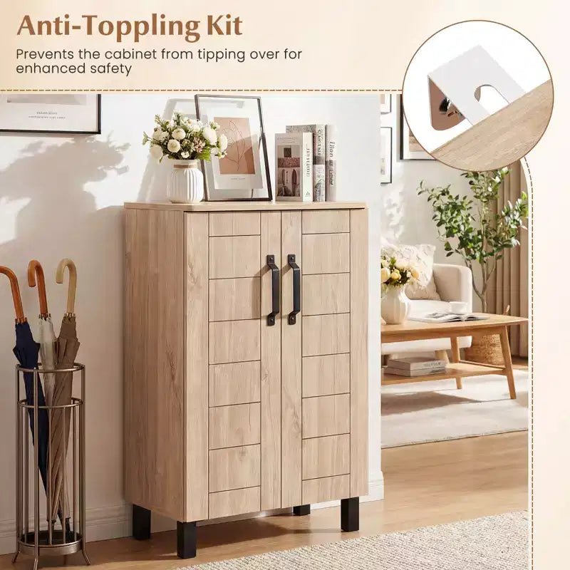 5-Tier Shoe Storage Cabinet with 2 Doors, Removable Shelves & Ventilation, Brown/Natural Oak